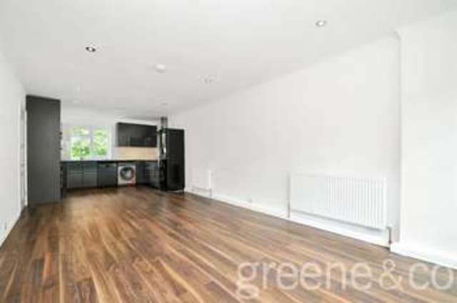  Image of 2 bedroom Flat to rent in Haslemere Road London N8 at Haslemere Road London Crouch End, N8 9QR