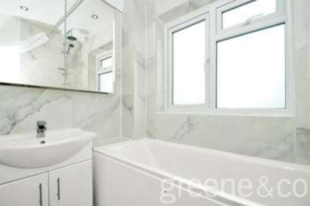  Image of 2 bedroom Flat to rent in Haslemere Road London N8 at Haslemere Road London Crouch End, N8 9QR