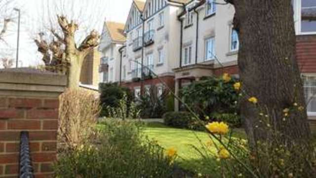  Image of 2 bedroom Retirement Property for sale in Bingham Road Addiscombe Croydon CR0 at 26 Bingham Road  Croydon, CR0 7EX