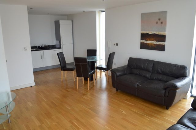  Image of 2 bedroom Flat to rent in The Quays Salford M50 at The Quays Salford Salford, M50 3SB