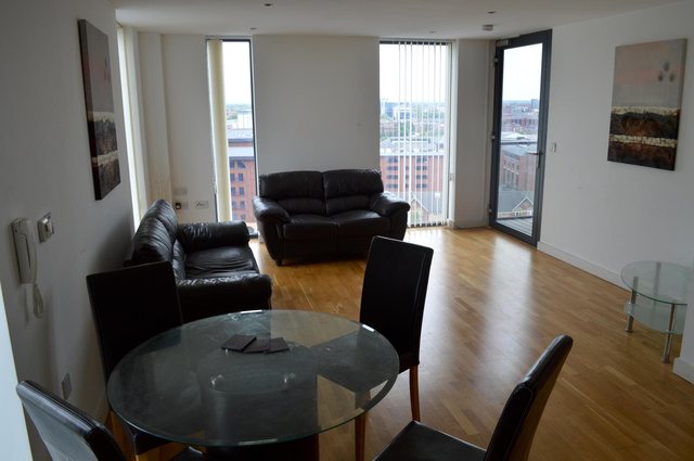  Image of 2 bedroom Flat to rent in The Quays Salford M50 at The Quays Salford Salford, M50 3SB