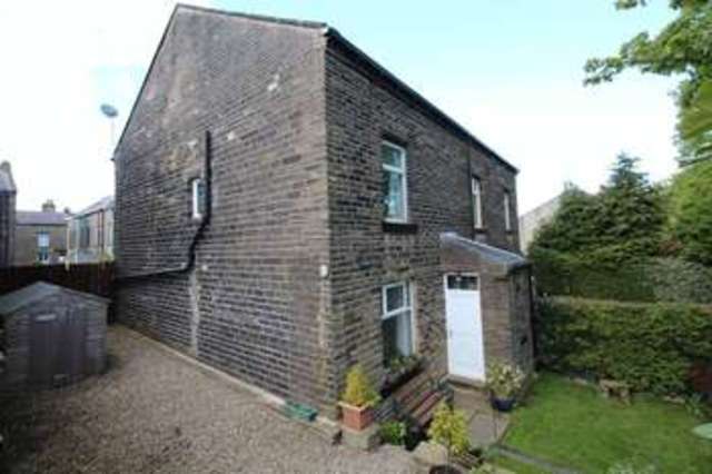  Image of 6 bedroom Terraced house for sale in Minnie Street Haworth Keighley BD22 at Minnie Street Haworth Keighley, BD22 8PR