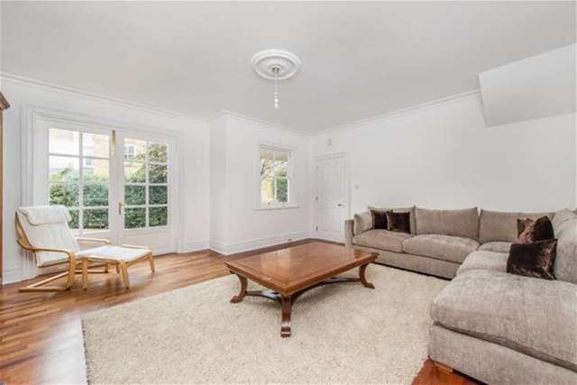  Image of 3 bedroom Detached house to rent in Mitchell