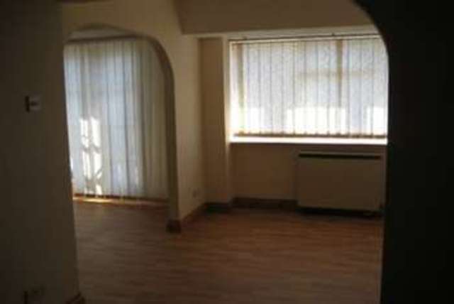  Image of 3 bedroom Maisonette to rent in Red Devon Court Modbury Ivybridge PL21 at Ivybridge, PL21 0PT