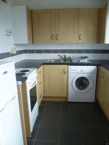  Image of 2 bedroom Flat to rent in Monkridge Court Gosforth Newcastle upon Tyne NE3 at Monkridge Court Ilford Road Newcastle Upon Tyne, NE3 1YW