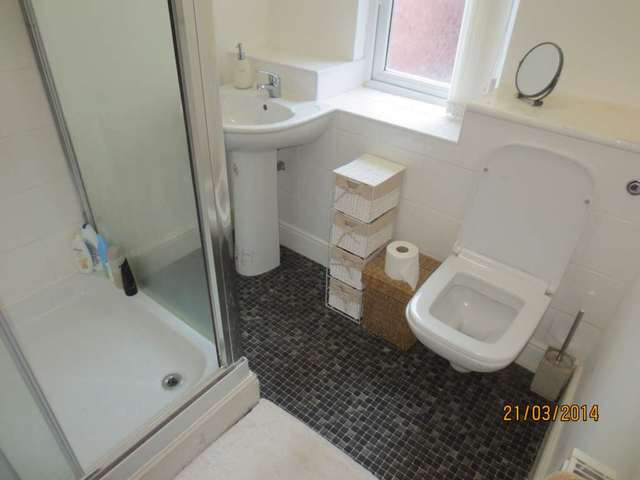 Image of 2 bedroom Flat to rent in Monton Road Eccles Manchester M30 at Monton Road Monton Manchester, M30 9LJ