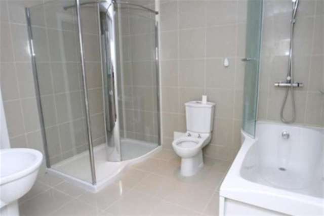  Image of 2 bedroom Detached house to rent in Mooreland Road Bromley BR1 at Bromley, BR1 3RD