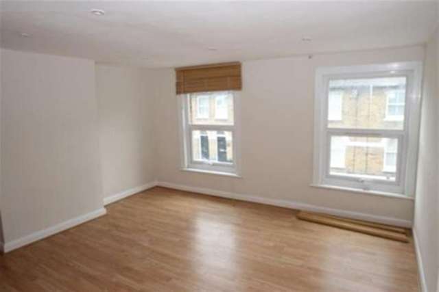  Image of 2 bedroom Detached house to rent in Mooreland Road Bromley BR1 at Bromley, BR1 3RD