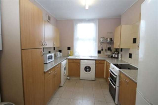  Image of 1 bedroom Detached house to rent in Morley Road London SE13 at London, SE13 6DF