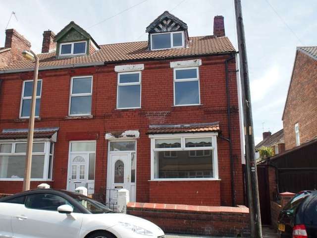  Image of 3 bedroom Detached house to rent in Mostyn Street Wallasey CH44 at Wallasey, CH44 4EA