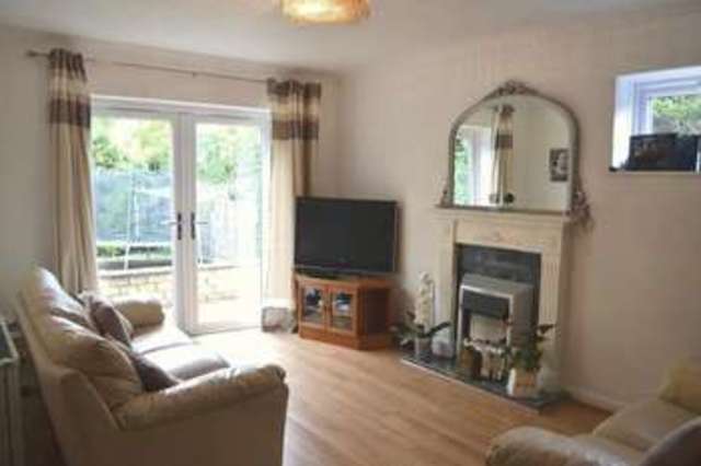  Image of 4 bedroom Detached house for sale in Mount Pleasant Hildenborough Tonbridge TN11 at Mount Pleasant  Tonbridge, TN11 9JJ