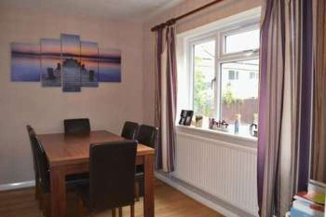  Image of 4 bedroom Detached house for sale in Mount Pleasant Hildenborough Tonbridge TN11 at Mount Pleasant  Tonbridge, TN11 9JJ