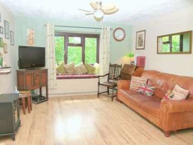  Image of 1 bedroom Flat for sale in Mountbatten Close St. Albans AL1 at Mountbatten Close  St. Albans, AL1 5AX
