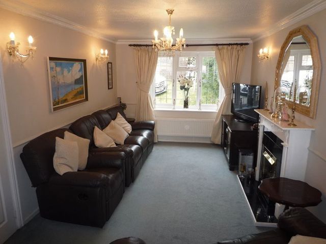  Image of 4 bedroom Detached house for sale in Murlande Way Rhoose Barry CF62 at Murlande Way  Rhoose, CF62 3HN
