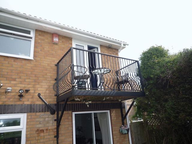  Image of 4 bedroom Detached house for sale in Murlande Way Rhoose Barry CF62 at Murlande Way  Rhoose, CF62 3HN