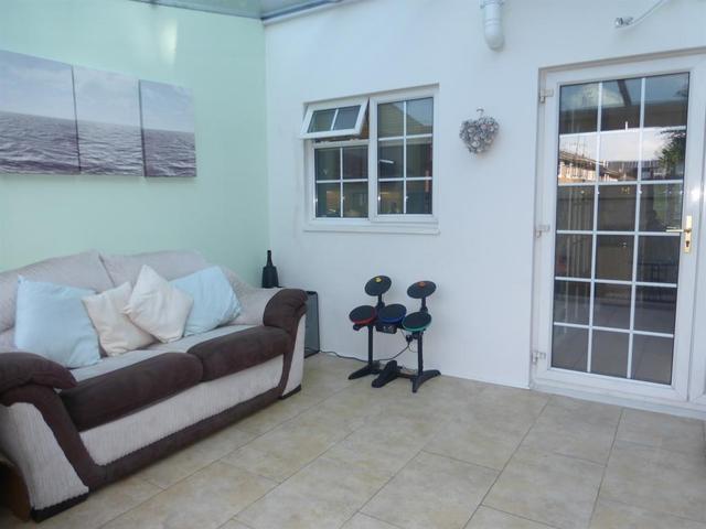  Image of 3 bedroom End of Terrace for sale in Myrtle Close Erith DA8 at Erith Kent Slade Green, DA8 3PT