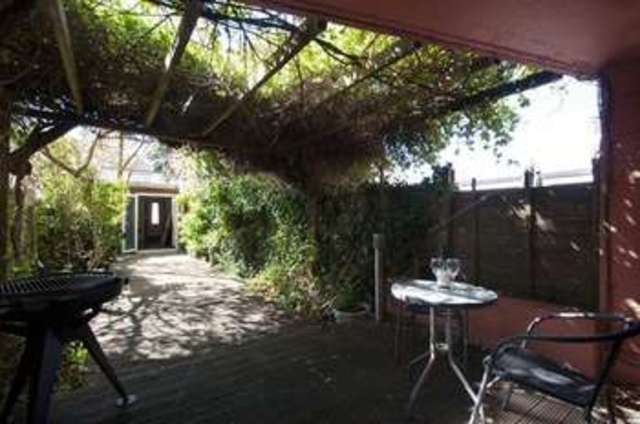  Image of 4 bedroom Terraced house for sale in Nelson Road Southsea PO5 at Nelson Road  Southsea, PO5 2AS