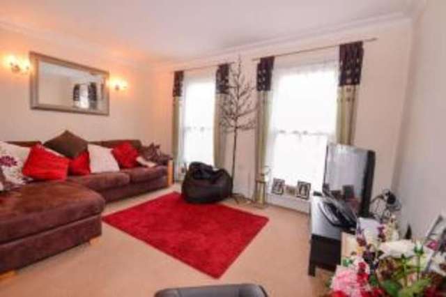  Image of 3 bedroom Terraced house for sale in Surrey Street Littlehampton BN17 at Surrey Street Littlehampton Littlehampton, BN17 5DZ