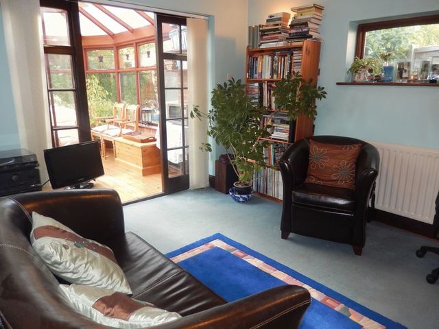  Image of 4 bedroom Detached house for sale in Nevile Drive Kinoulton Nottingham NG12 at Nevile Drive Kinoulton Nottingham, NG12 3EE
