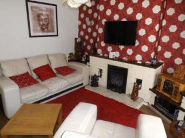  Image of 2 bedroom Terraced house for sale in New Street Huthwaite Sutton-in-Ashfield NG17 at Huthwaite Sutton-in-Ashfield Huthwaite, NG17 2LR