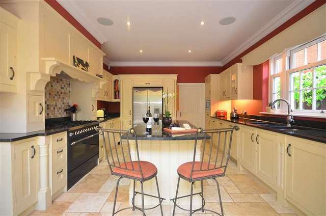  Image of 6 bedroom Detached house for sale in Norsey Road Billericay CM11 at Billericay Essex Billericay, CM11 1BG