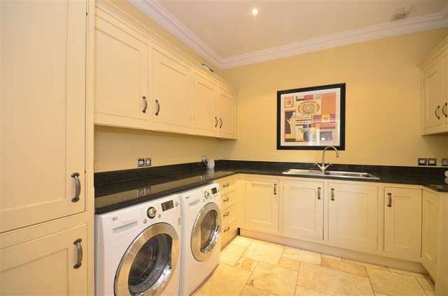  Image of 6 bedroom Detached house for sale in Norsey Road Billericay CM11 at Billericay Essex Billericay, CM11 1BG