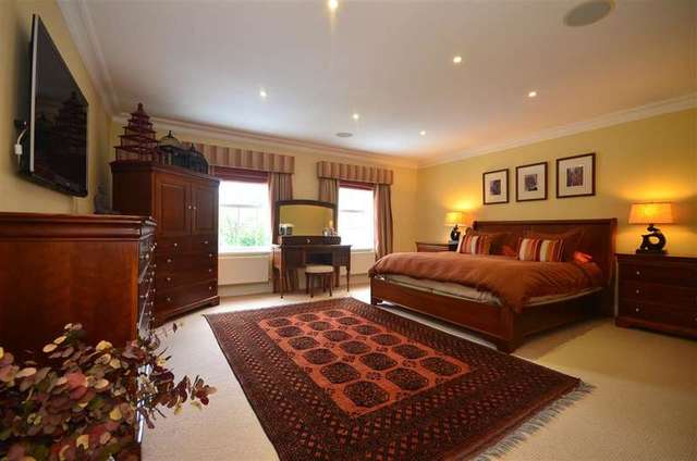  Image of 6 bedroom Detached house for sale in Norsey Road Billericay CM11 at Billericay Essex Billericay, CM11 1BG