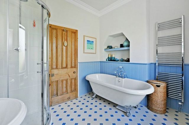  Image of 4 bedroom Flat for sale in Northumberland Road Redland Bristol BS6 at Northumberland Road Redland Bristol, BS6 7AZ