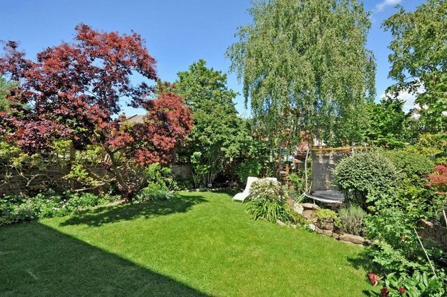  Image of 4 bedroom Flat for sale in Northumberland Road Redland Bristol BS6 at Northumberland Road Redland Bristol, BS6 7AZ