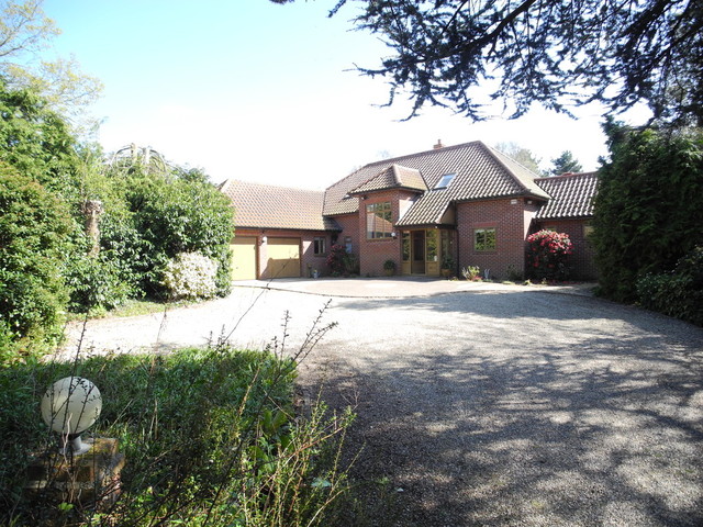 Image of 5 bedroom Detached house for sale in Norton Road Loddon Norwich NR14 at Norton Road Loddon Norwich, NR14 6DU