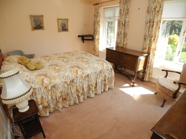  Image of 5 bedroom Detached house for sale in Norton Road Loddon Norwich NR14 at Norton Road Loddon Norwich, NR14 6DU