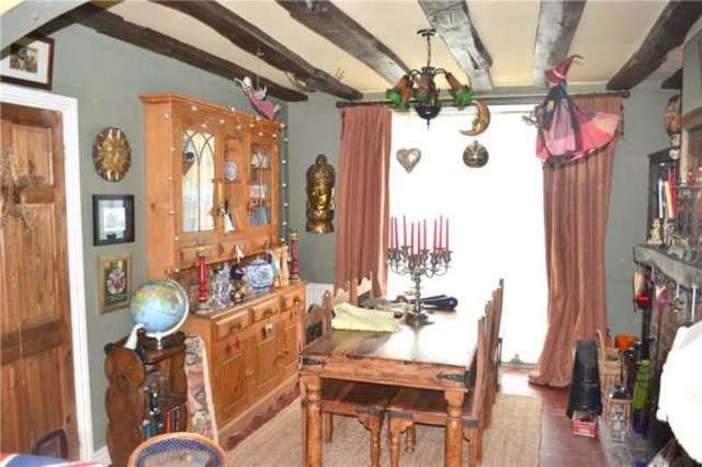  Image of 3 bedroom Semi-Detached house for sale in Nutbrook Avenue Coventry CV4 at Tile Hill Coventry Tile Hill, CV4 9LE