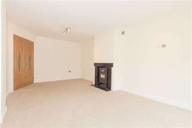  Image of 4 bedroom Detached house for sale in Oak Tree Lane Cookhill Alcester B49 at Oak Tree Lane  Cookhill, B49 5LH