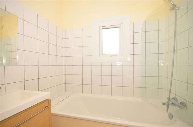  Image of 4 bedroom Terraced house for sale in Oakwood Avenue Mitcham CR4 at Mitcham Surrey Mitcham, CR4 3DP
