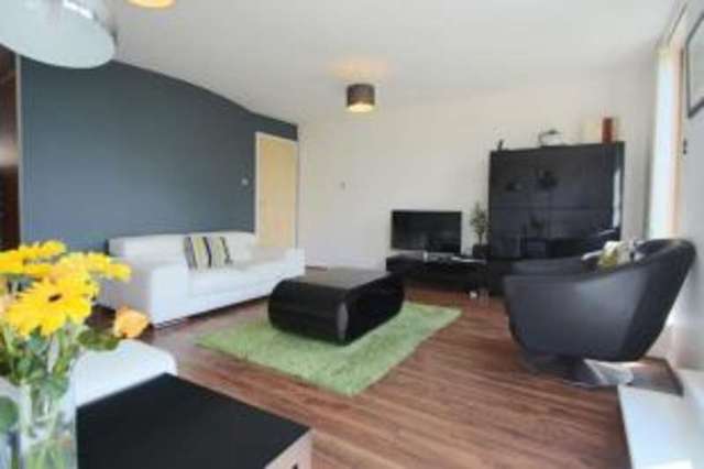  Image of 2 bedroom Flat for sale in Old Rutherglen Road Glasgow G5 at New Gorbals Glasgow Glasgow, G5 0UN