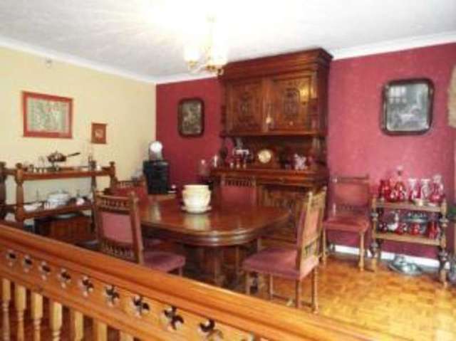  Image of 2 bedroom Bungalow for sale in Orchard Way Fontwell Arundel BN18 at Fontwell Arundel Fontwell, BN18 0SH