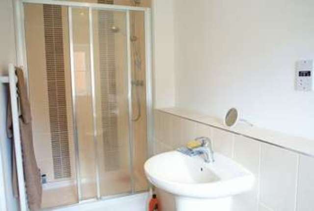  Image of 3 bedroom Semi-Detached house for sale in Ore Valley Road Hastings TN34 at Ore Valley Road  Hastings, TN34 3FD