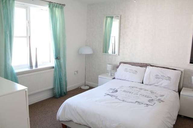 Image of 3 bedroom Terraced house for sale in Lower Saltram Plymstock Plymouth PL9 at Oreston Plymouth Devon, PL9 7PW