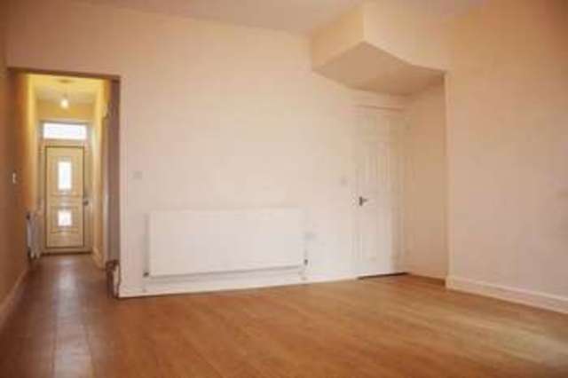  Image of 3 bedroom Terraced house to rent in Oxford Gardens Stafford ST16 at Oxford Gardens  Stafford, ST16 3JB