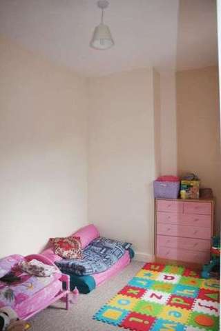  Image of 3 bedroom Terraced house to rent in Oxford Gardens Stafford ST16 at Oxford Gardens  Stafford, ST16 3JB