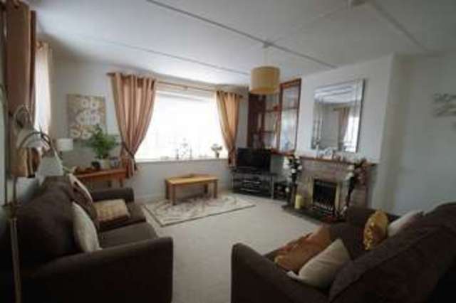 Image of 2 bedroom Detached house to rent in Oxford Street Burnham-on-Sea TA8 at 49 Oxford Street  Burnham-On-Sea, TA8 1EL