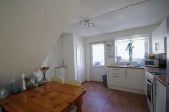  Image of 2 bedroom Detached house to rent in Oxford Street Burnham-on-Sea TA8 at 49 Oxford Street  Burnham-On-Sea, TA8 1EL