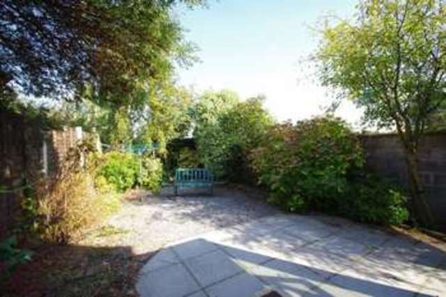  Image of 2 bedroom Detached house to rent in Oxford Street Burnham-on-Sea TA8 at 49 Oxford Street  Burnham-On-Sea, TA8 1EL