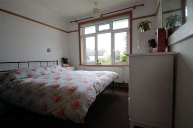  Image of 3 bedroom Detached house to rent in Nyetimber Lane Bognor Regis PO21 at Bognor Regis, PO21 3HR