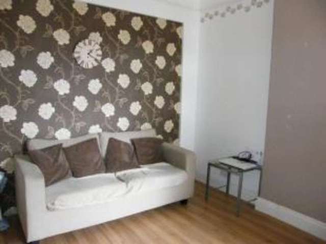  Image of 4 bedroom Terraced house for sale in Kings Road Paignton TQ3 at Paignton Devon Torbay, TQ3 2AW