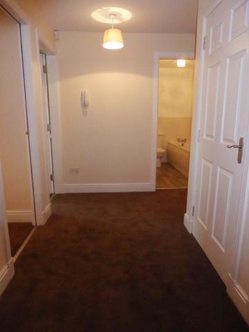  Image of 2 bedroom Flat to rent in Paisley Road West Govan Glasgow G51 at Kinning Park Glasgow Glasgow, G51 1JQ