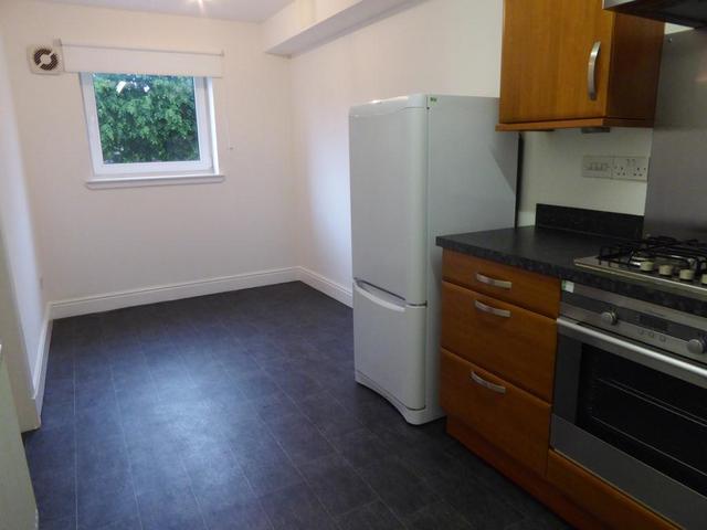  Image of 2 bedroom Flat to rent in Paisley Road West Govan Glasgow G51 at Kinning Park Glasgow Glasgow, G51 1JQ