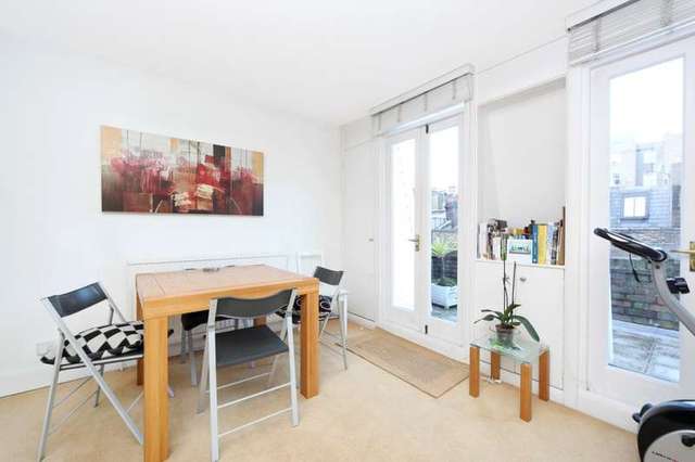  Image of Studio flat to rent in Palace Court London W2 at Palace Court  London, W2 4LP