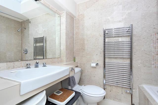  Image of Studio flat to rent in Palace Court London W2 at Palace Court  London, W2 4LP