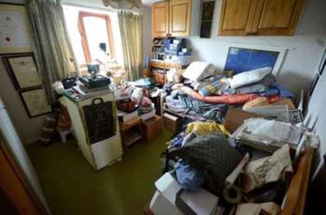  Image of 4 bedroom Terraced house for sale in Pampas Close Carterton OX18 at Pampas Close  Carterton, OX18 3YE